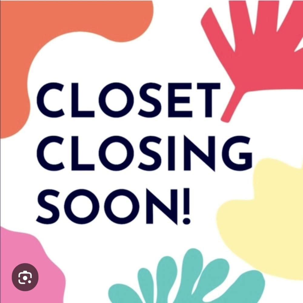 Closet Closing Soon 30% Off 2+ Bundles